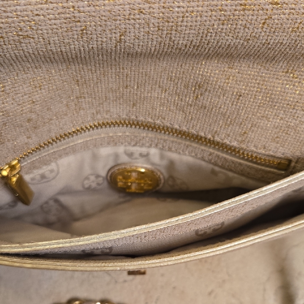 Tory Burch Soft Gold Crossbody Bag - Picture 4 of 8